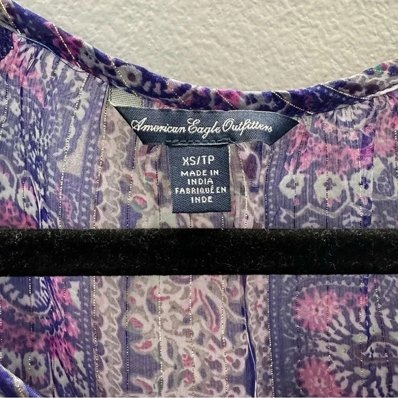 American Eagle Outfitters Women's 3/4 Sleeve Purple Paisley Design Top Sz XS GUC - Picture 4 of 9